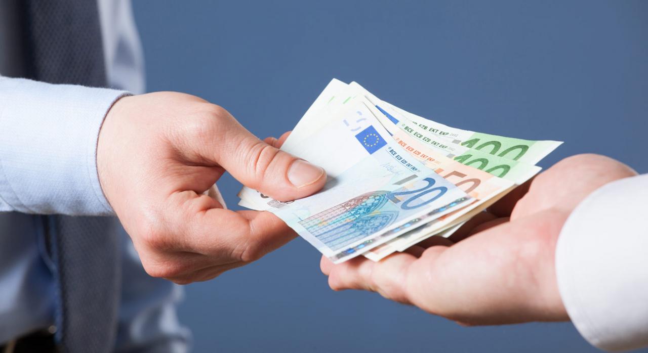 Pagar salario