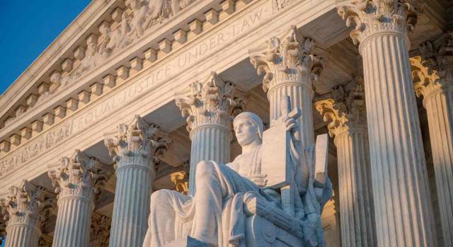 Jurisprudencia. Imagen fachada de la Corte Suprema de los EEUU