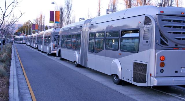 erte; sociedad mercantil pública; ingresos públicos. Imagen de autobuses