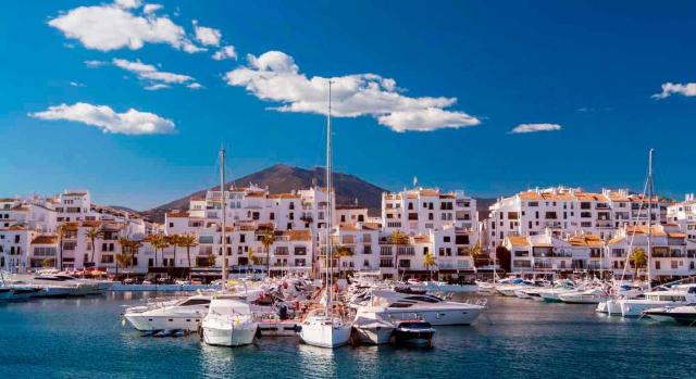 Jurisprudencia. Vista de Puerto Banús