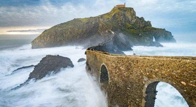 San Juan de Gaztelugatxe en el País Vasco. Normativa relevante en la primera quincena de mayo 2020